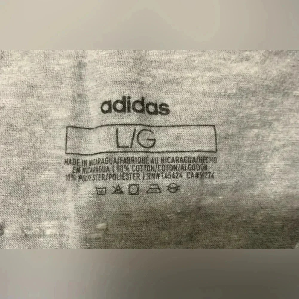 Women’s Adidas Box Gray T-Shirt Size Large Pre-Owned Excellent Condition - Picture 6 of 6